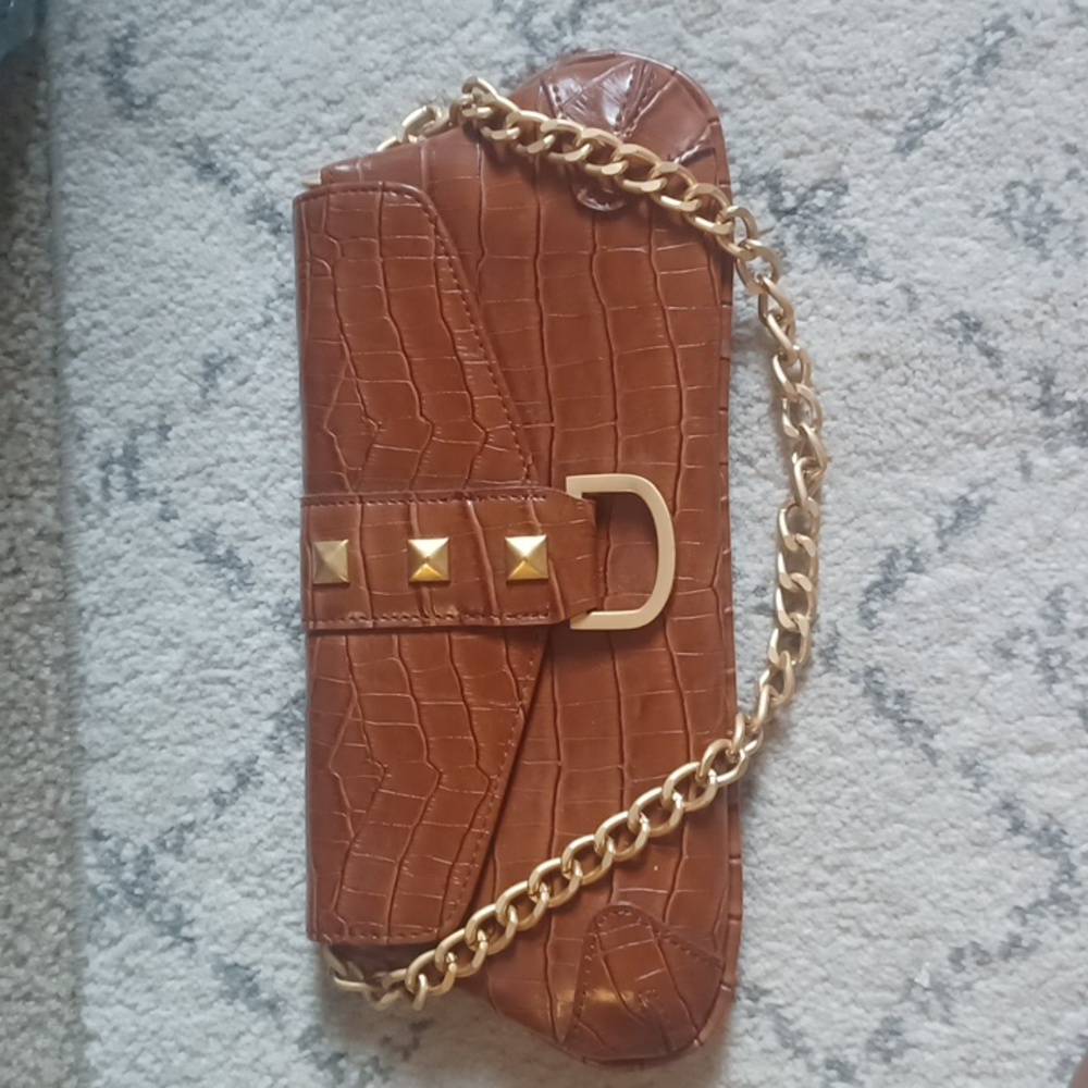 BN New York and Company clutch